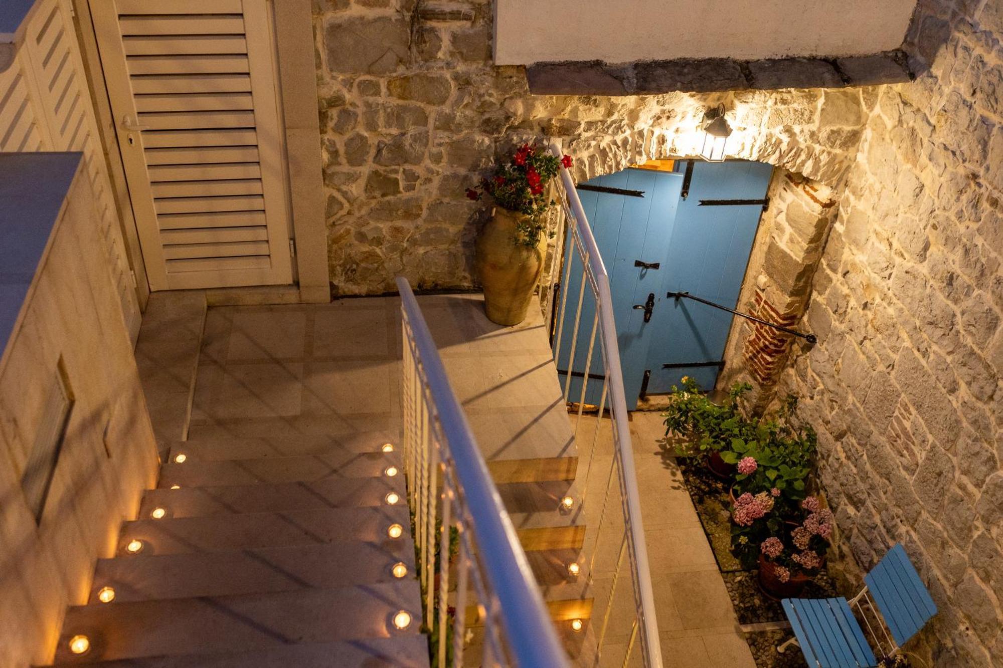 Boutique Hotel Capitano Herceg Novi Eksteriør billede