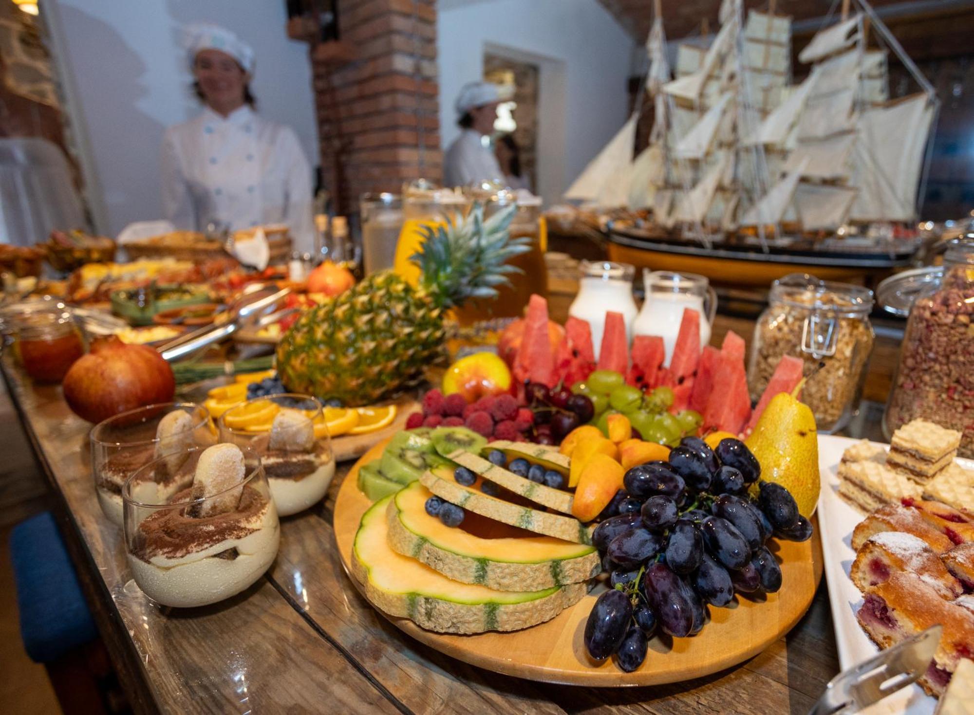 Boutique Hotel Capitano Herceg Novi Eksteriør billede